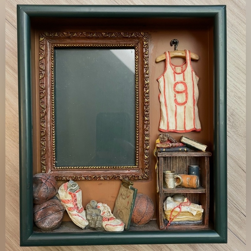 Vintage Sport Themed Shadowbox Frame - Picture 3 of 8